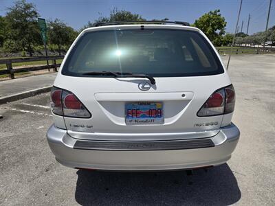2002 Lexus RX 300 - Photo 8 - Miami, FL 33155