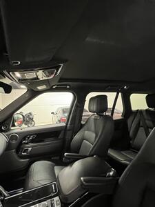 2018 Land Rover Range Rover HSE   - Photo 12 - Miami, FL 33155