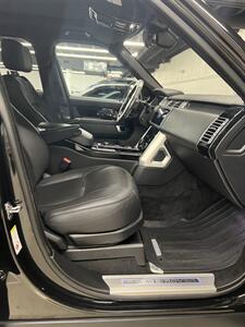 2018 Land Rover Range Rover HSE   - Photo 11 - Miami, FL 33155