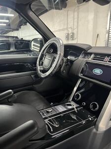 2018 Land Rover Range Rover HSE   - Photo 9 - Miami, FL 33155