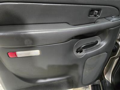 2003 Chevrolet Avalanche 1500 4dr 1500 Crew Cab SB - Photo 20 - Miami, FL 33155