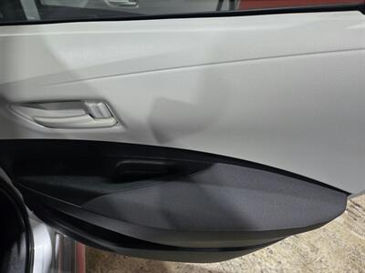 2022 Toyota Corolla LE - Photo 20 - Miami, FL 33155