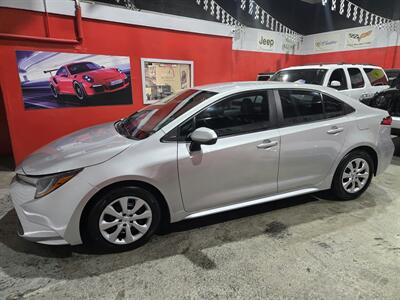 2022 Toyota Corolla LE Sedan