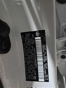 2023 Toyota Corolla Hatchback SE   - Photo 9 - Miami, FL 33155
