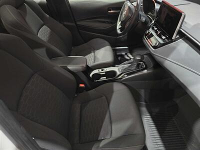 2023 Toyota Corolla Hatchback SE   - Photo 15 - Miami, FL 33155