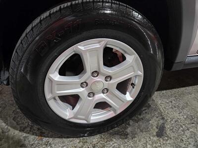 2005 Jeep Liberty Sport   - Photo 8 - Miami, FL 33155