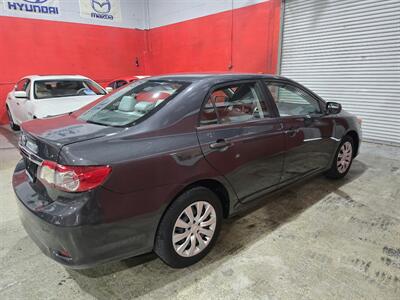 2013 Toyota Corolla LE - Photo 4 - Miami, FL 33155