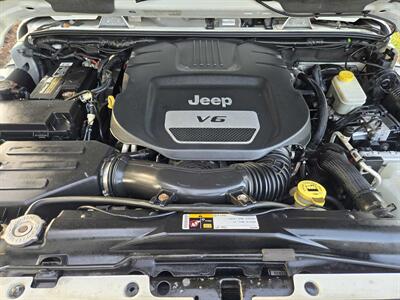 2014 Jeep Wrangler Unlimited Sahara   - Photo 28 - Miami, FL 33155