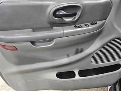 2003 Ford F-150 XL   - Photo 18 - Miami, FL 33155