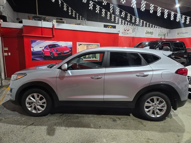 2020 Hyundai Tucson SE