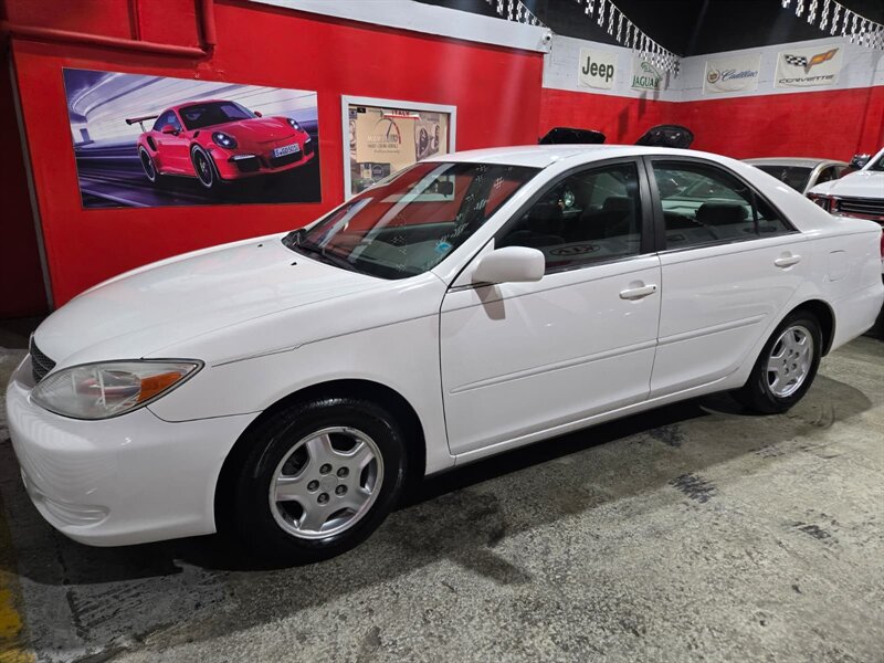 2002 Toyota Camry LE V6