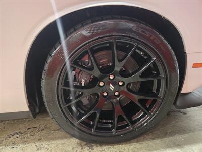2019 Dodge Challenger R/T Scat Pack   - Photo 9 - Miami, FL 33155