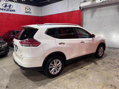 2015 Nissan Rogue SV   - Photo 3 - Miami, FL 33155