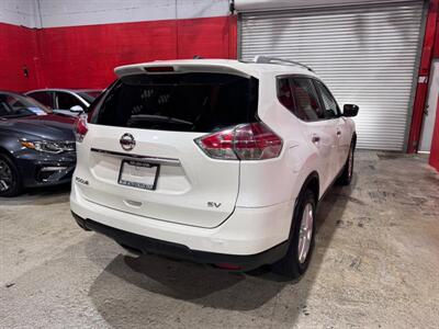 2015 Nissan Rogue SV   - Photo 6 - Miami, FL 33155
