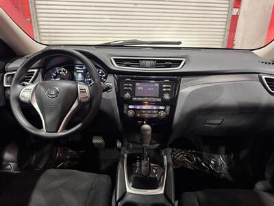 2015 Nissan Rogue SV   - Photo 12 - Miami, FL 33155