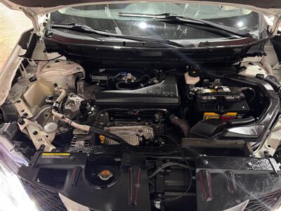 2015 Nissan Rogue SV   - Photo 21 - Miami, FL 33155