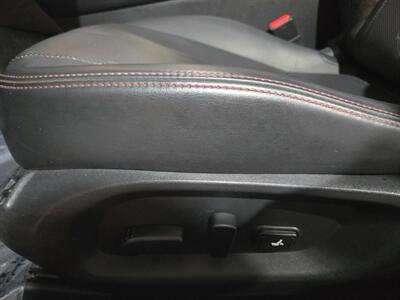 2021 INFINITI Q60 Red Sport 400 - Photo 16 - Miami, FL 33155