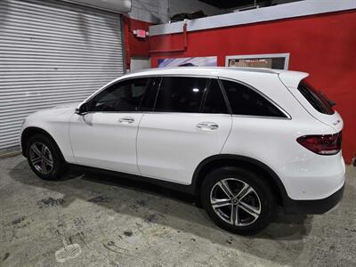 2021 Mercedes-Benz GLC GLC 300 - Photo 4 - Miami, FL 33155