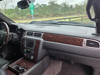 2011 GMC Sierra 2500HD Denali   - Photo 17 - Miami, FL 33155