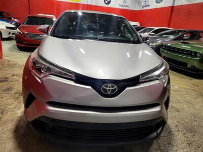 2019 Toyota C-HR LE   - Photo 6 - Miami, FL 33155