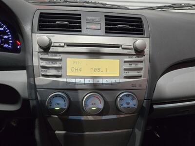 2010 Toyota Camry LE   - Photo 14 - Miami, FL 33155