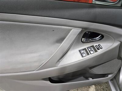 2010 Toyota Camry LE   - Photo 20 - Miami, FL 33155