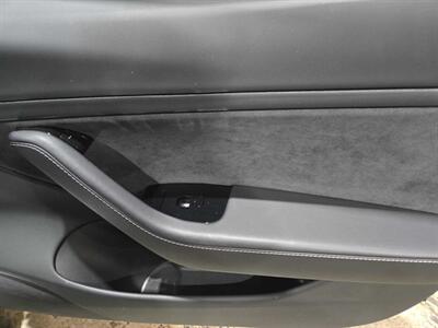 2020 Tesla Model 3 Long Range   - Photo 18 - Miami, FL 33155