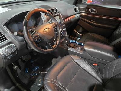 2017 Ford Explorer Platinum   - Photo 8 - Miami, FL 33155