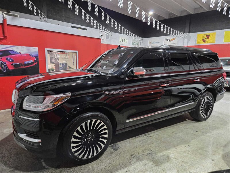 2018 Lincoln Navigator L Black Label - Photo 1 - Miami, FL 33155