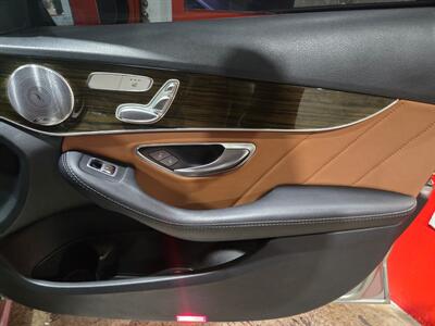 2019 Mercedes-Benz C 300   - Photo 23 - Miami, FL 33155