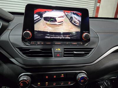 2019 Nissan Altima 2.5 SR   - Photo 17 - Miami, FL 33155