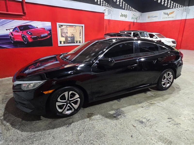 2018 Honda Civic LX  