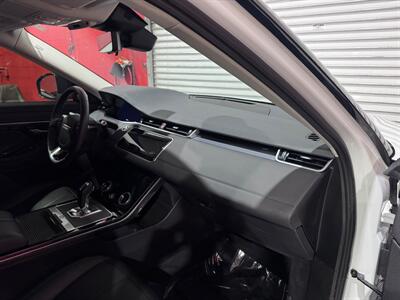 2020 Land Rover Range Rover Evoque SE - Photo 17 - Miami, FL 33155