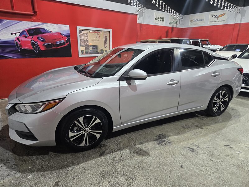 2022 Nissan Sentra SV   - Photo 1 - Miami, FL 33155