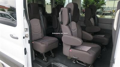 2023 Ford Transit 350 XLT  Mid Roof 10 Passenger Captain Seats - Photo 19 - Long Beach, CA 90807