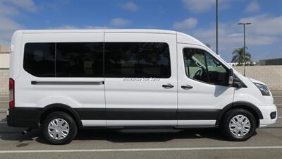 2023 Ford Transit 350 XLT Mid Roof 14 Passenger Captain Seats - Photo 4 - Long Beach, CA 90807