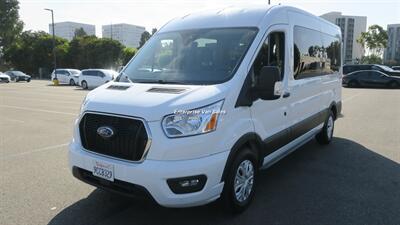 2022 Ford Transit 350 XLT Mid Roof 9 Passenger Captain Seats - Photo 9 - Long Beach, CA 90807