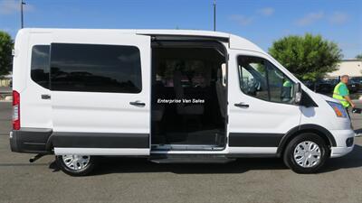 2022 Ford Transit 350 XLT Mid Roof 9 Passenger Captain Seats - Photo 1 - Long Beach, CA 90807