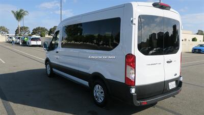 2022 Ford Transit 350 XLT Mid Roof 9 Passenger Captain Seats - Photo 7 - Long Beach, CA 90807