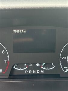 2022 Ford Transit 350 XLT Mid Roof 10 Passenger Luxury Seating - Photo 22 - Long Beach, CA 90807