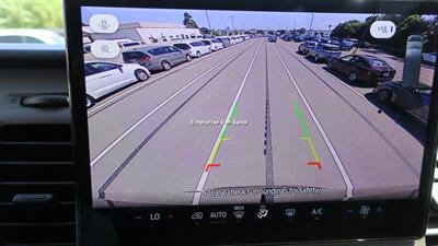 2022 Ford Transit 350 XLT Mid Roof 10 Passenger Luxury Seating - Photo 16 - Long Beach, CA 90807