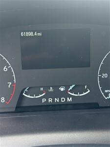 2023 Ford Transit 350 XLT  Mid Roof 10 Passenger Captain Seats - Photo 23 - Long Beach, CA 90807