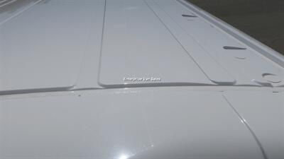 2023 Ford Transit 350 XLT  Mid Roof 10 Passenger Captain Seats - Photo 22 - Long Beach, CA 90807