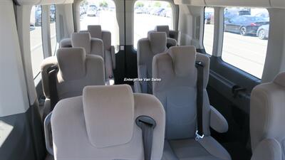 2023 Ford Transit 350 XLT  Mid Roof 10 Passenger Captain Seats - Photo 5 - Long Beach, CA 90807