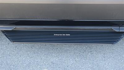 2023 Ford Transit 350 XLT  Mid Roof 9 Passenger Luxury Seating - Photo 11 - Long Beach, CA 90807