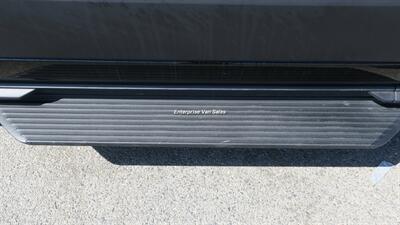 2024 Ford Transit 350 XLT  Mid Roof 10 Passenger Luxury Seating - Photo 11 - Long Beach, CA 90807