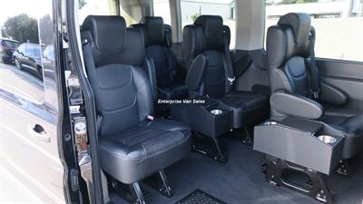 2023 Ford Transit 350 XLT  Mid Roof 8 Passenger Luxury Seating - Photo 19 - Long Beach, CA 90807