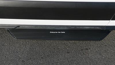2023 Ford Transit 350 XLT  Mid Roof 9 Passenger Captain Seats - Photo 11 - Long Beach, CA 90807