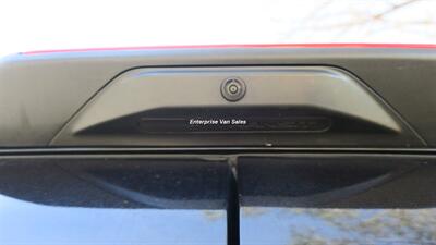 2022 Ford Transit 350 XLT Mid Roof 10 Passenger Luxury Seating - Photo 17 - Long Beach, CA 90807