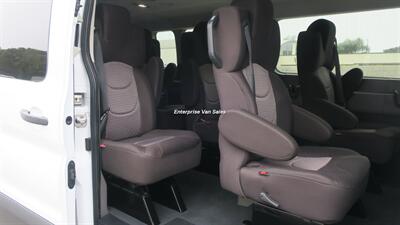 2023 Ford Transit 350 XLT  Low Roof 10 Passenger Captain Seating - Photo 20 - Long Beach, CA 90807